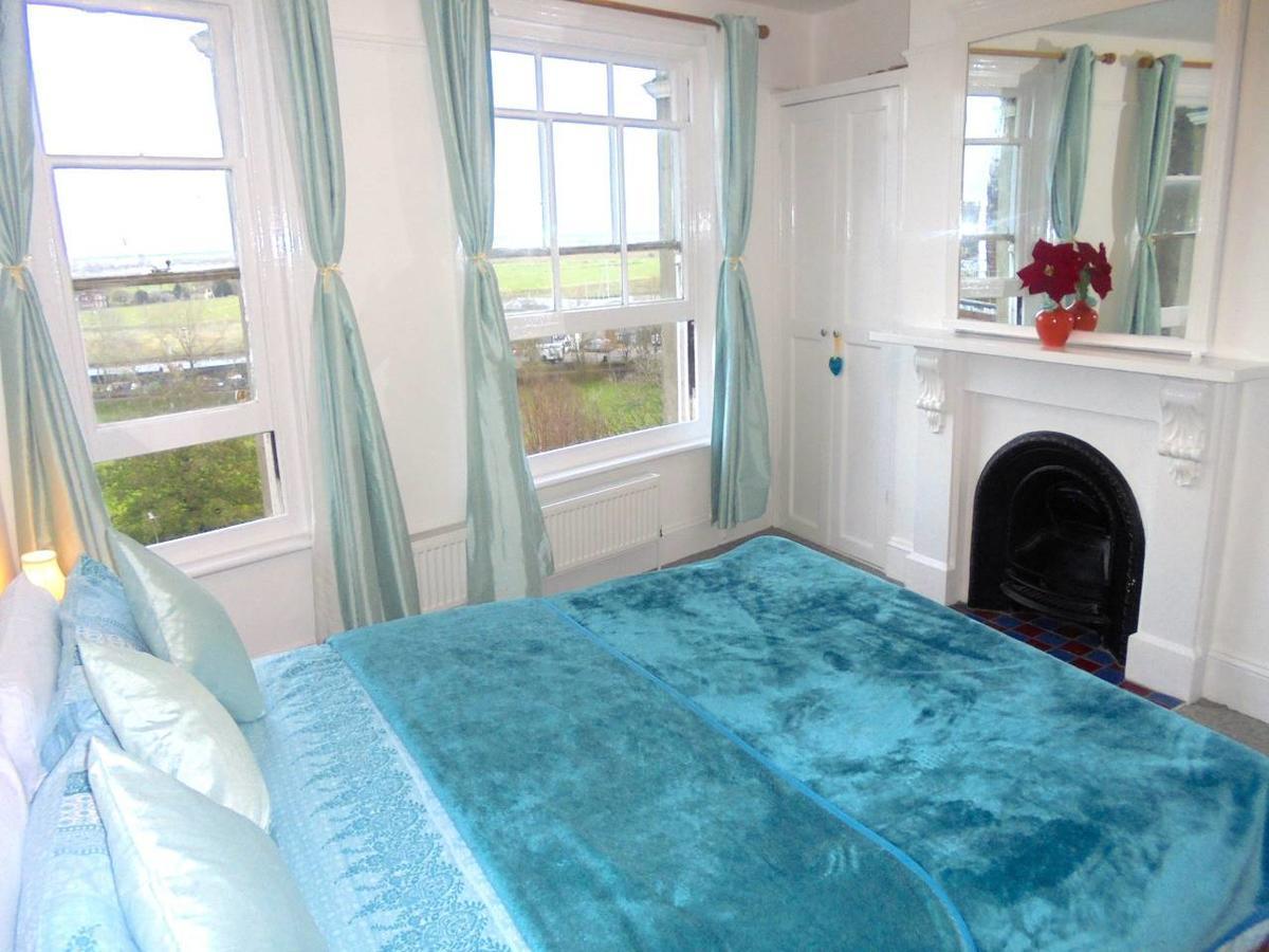 Seaview Cottage 拉伊 外观 照片